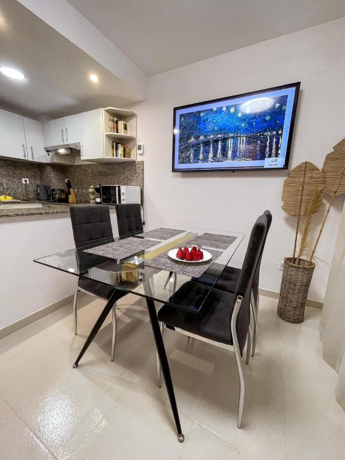 Royal Apartment ซาลอว์ ภายนอก รูปภาพ