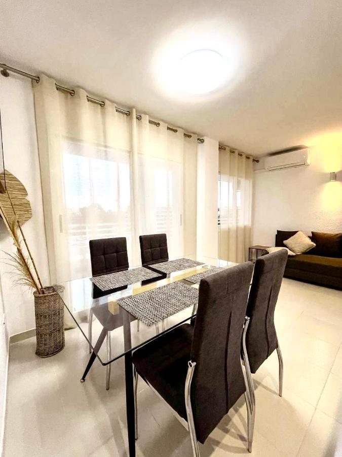 Royal Apartment ซาลอว์ ภายนอก รูปภาพ